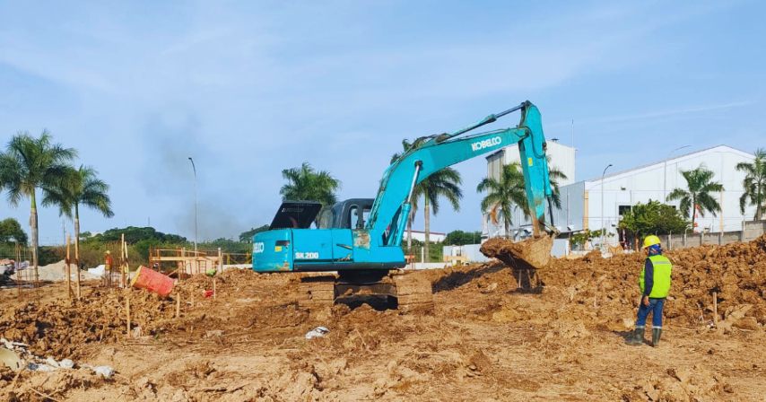 Excavator Grading - alat kerja konstruksi PLP