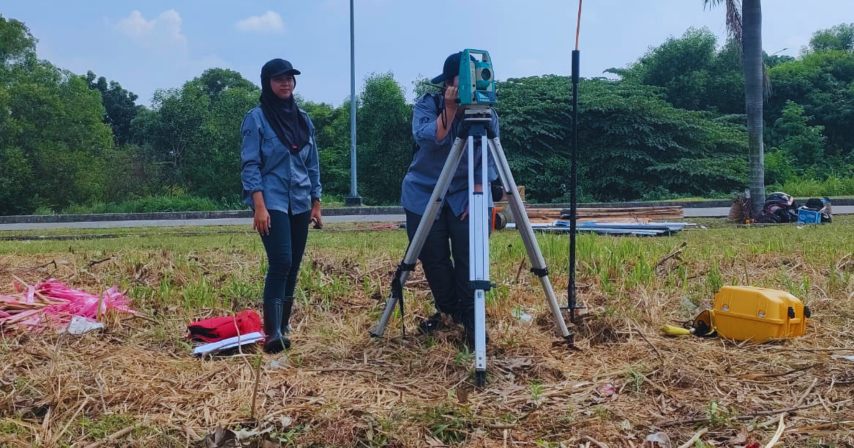Surveyor / Total Station - alat kerja konstruksi PLP